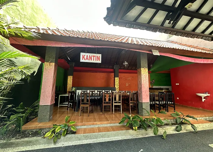 Warta Sari * デンパサール
